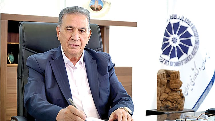 ضرورت مشارکت اصناف برای بازسازی اقتصاد