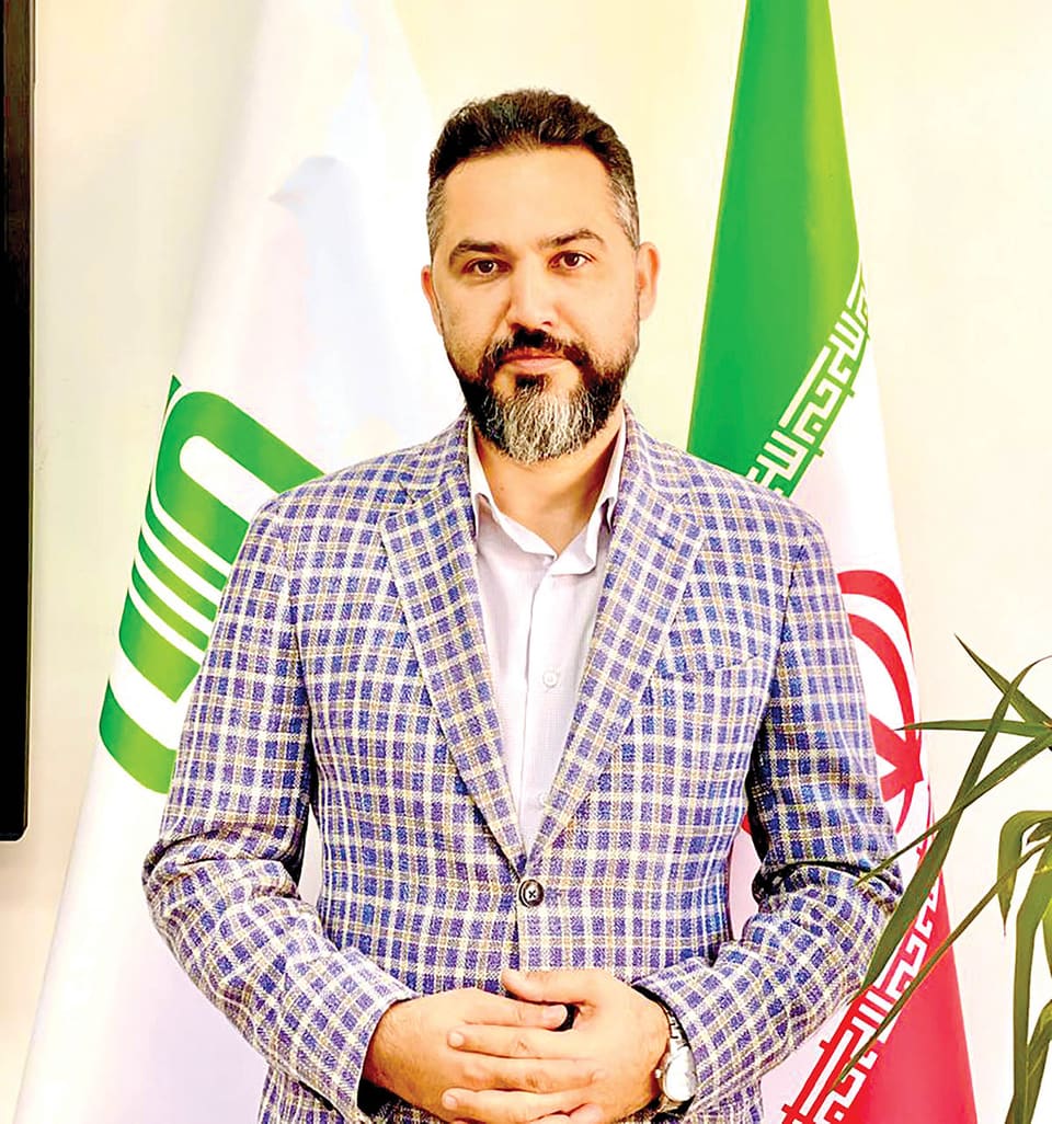 با واگنهای «سینا ریل پارس»