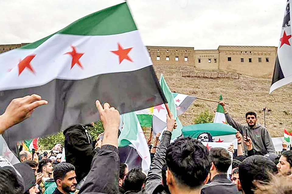 کیک‌ میلیاردی دمشق در مشت همسایگان