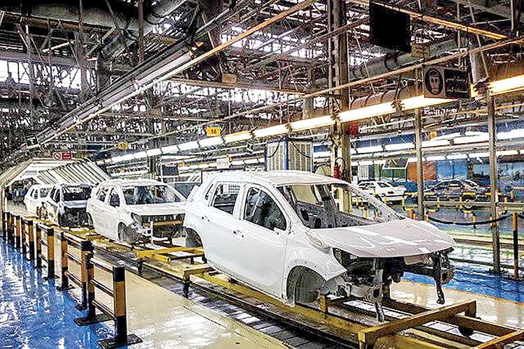 شورای رقابت: قراردادهای مشارکت در تولید خودرو غیرقانونی نیست