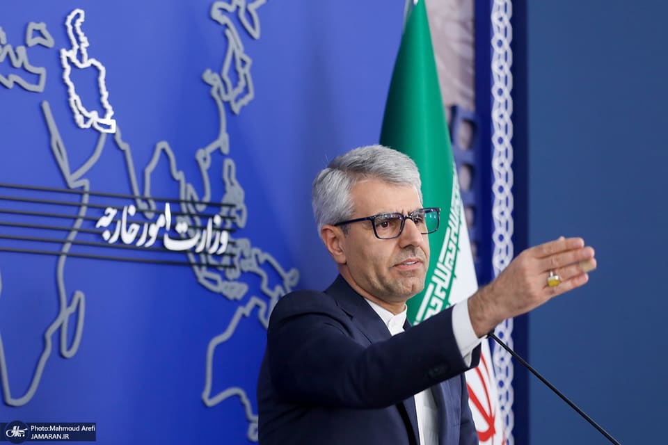 بقایی: در حال ایجاد کریدوری موقت در تنگه هرمز هستیم