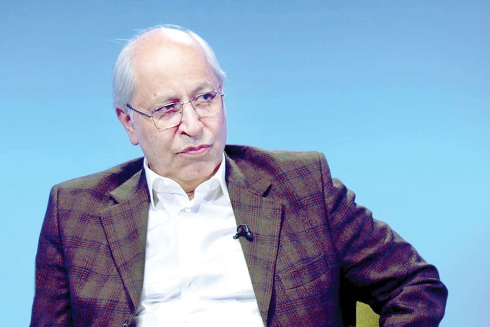 مسعود نیلی: حکمرانی از «یادگیری» به «سردرگمی» رسیده است/ افزایش تدریجی قیمت انرژی الزاماً به شوک تورمی منجر نمیشود/ مسیر اصلاحات میتواند کمهزینهتر باشد اگر...