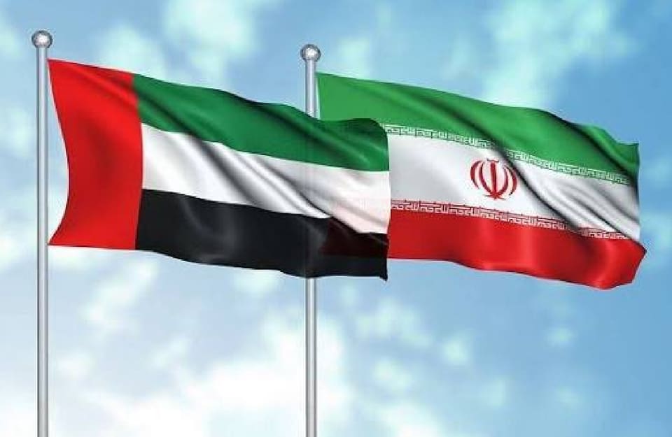 از انتشار خبر ارسال دلار و طلا از امارات به ایران تا بیانیه درباره توقف مبادله/ پشت پرده ماجرا چیست؟