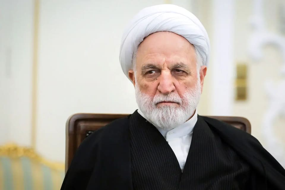 رئیس قوه قضاییه: پرونده تعهدات ارزی و  تراستی‌ها به هیچ وجه رها نشود/ درباره اصلاح قیمت بنزین اختلاف‌نظر وجود دارد