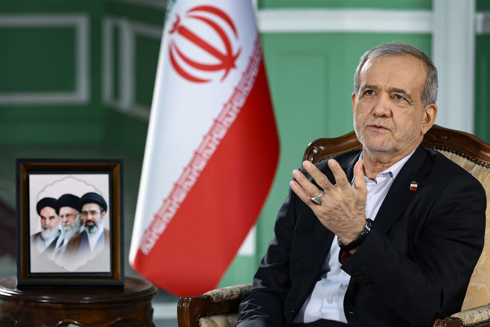 پزشکیان: ۹ بند تفاهم‌نامه اسلام آباد تعهدات آمریکاست/ به گفتگو ادامه خواهیم داد، اما.../ کسانی که دستی در آتش ندارند تحلیل‌های خود را در جیب خود بگذارند