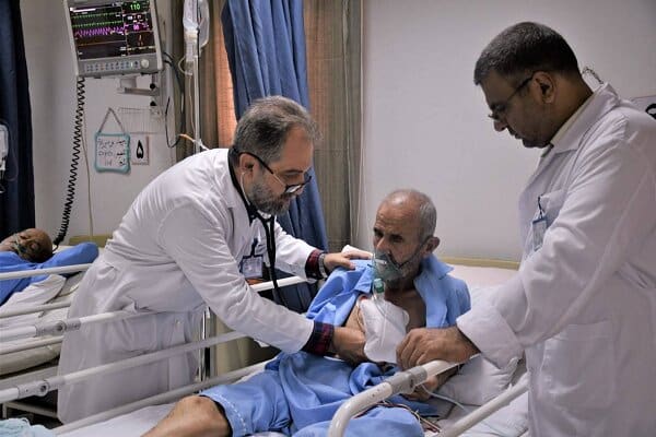 هشدار شدید وزارت بهداشت به ۲ گروه از پزشکان/ در صورت بروز این تخلفات مجوز طبابت دائمی یا موقتی تعلیق می‌شود