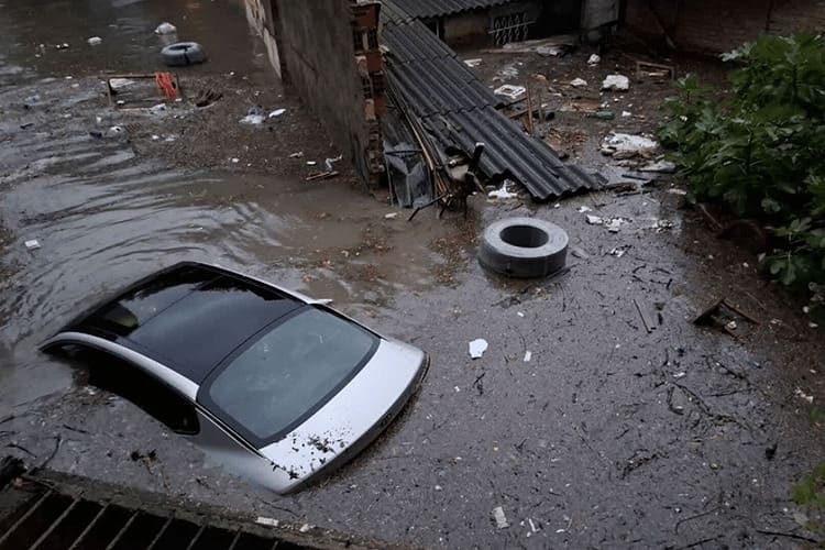 استانهای شمالی در محاصره سیلاب