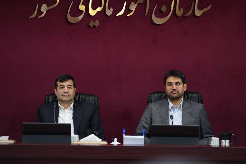 حمایت از ورزش در چارچوب ظرفیت های قانونی و بهبود فرایندهای اجرایی/ وزارت ورزش و جوانان در جذب منابع درآمدی پایدار پیشرو است