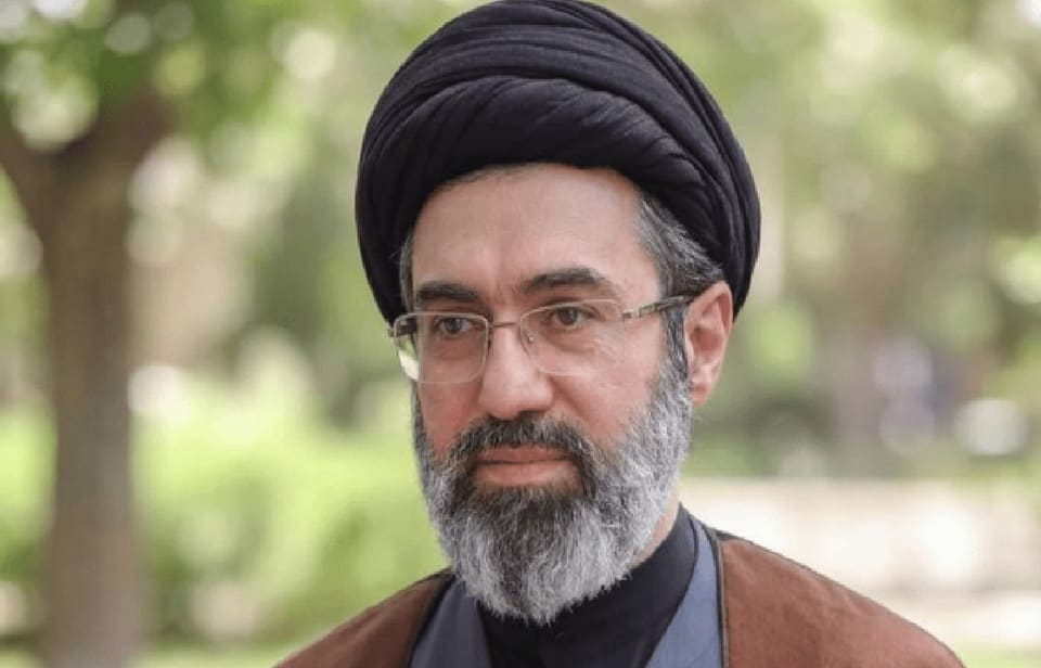 جزئیات مجروحیت آیت الله سیدمجتبی خامنه ای از زبان رئیس اورژانس تهران+ فیلم