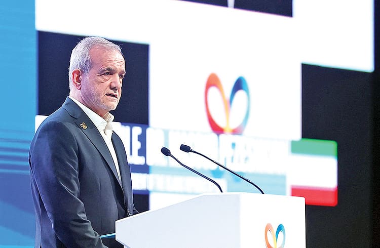 پزشکیان: طبیعت نباید قربانی خاموش جنگ باشد