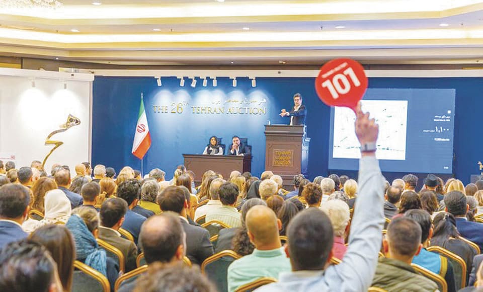 فروش ۱.۲همتی آثار هنری
