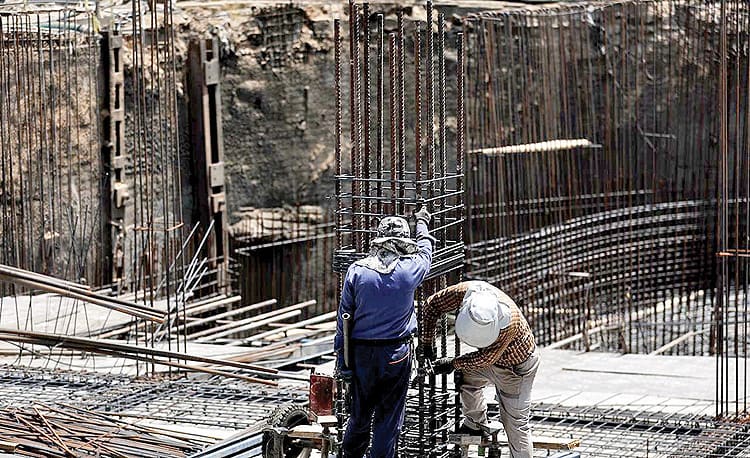 آزادسازی بازار «نظارت بر ساخت»؟